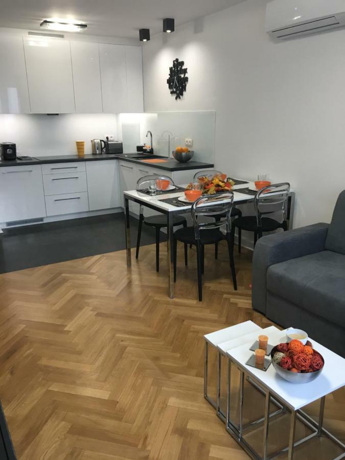 Apartament Emilia Διαμέρισμα Βαρσοβία Εξωτερικό φωτογραφία